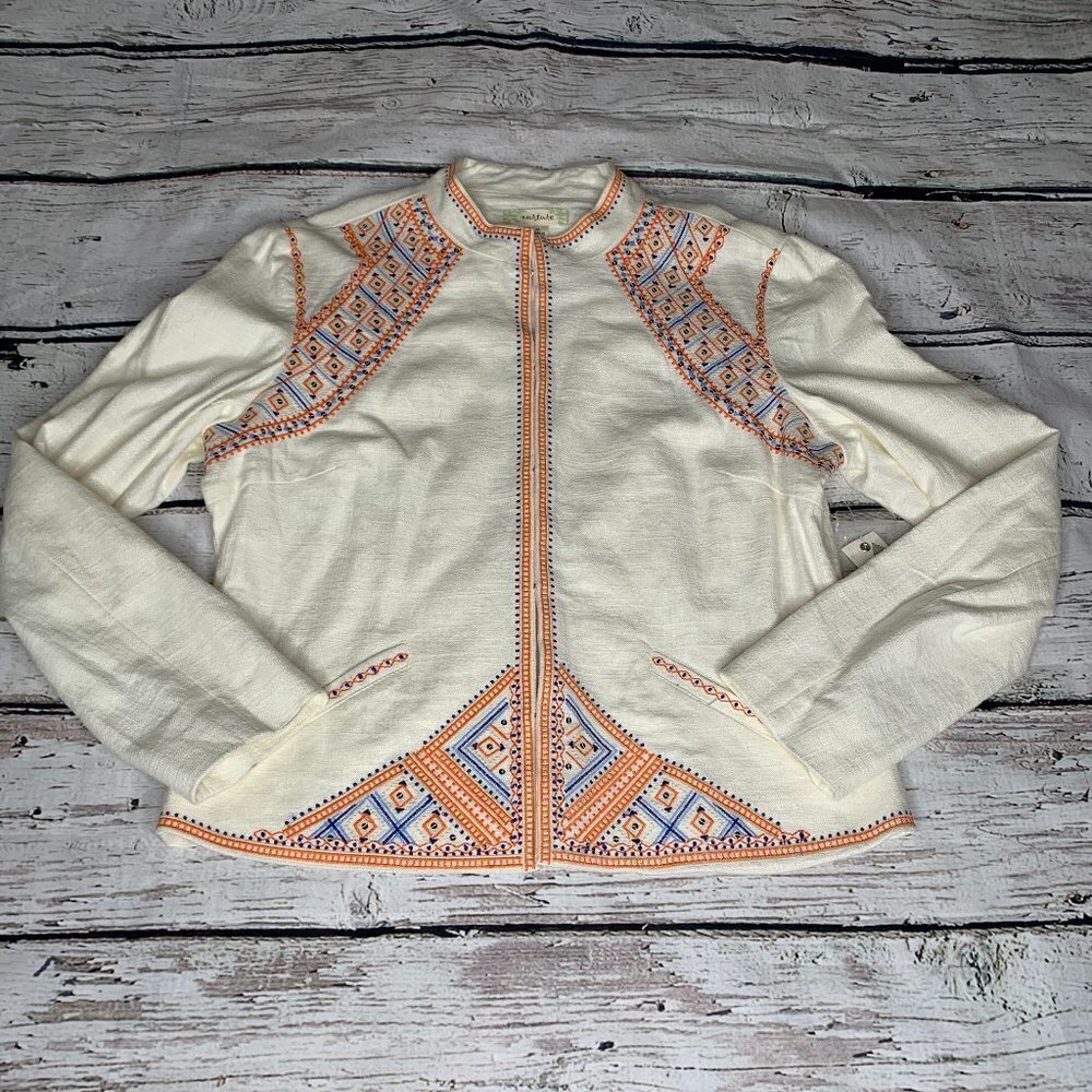 NWT Nurture Ivory Aztec Embroidered Blazer Size M - Picture 5 of 11